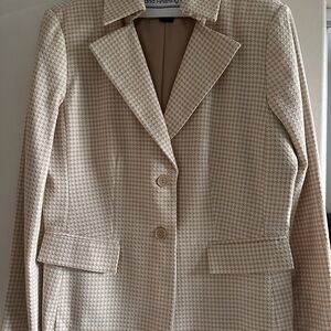 Black Cream Houndstooth Women's Pants Suit